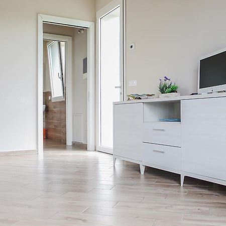 Modern Home With Private Parking Near The Station! Lucca Buitenkant foto